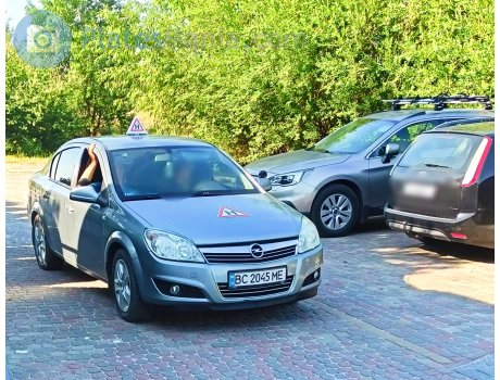 BC 2045 ME, Opel Astra