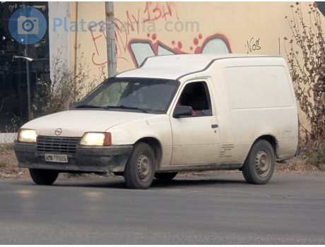 HMK-7005, Opel Kadett