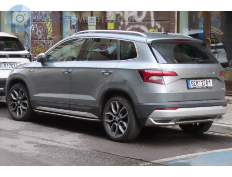 6E8 2761, Skoda Karoq
