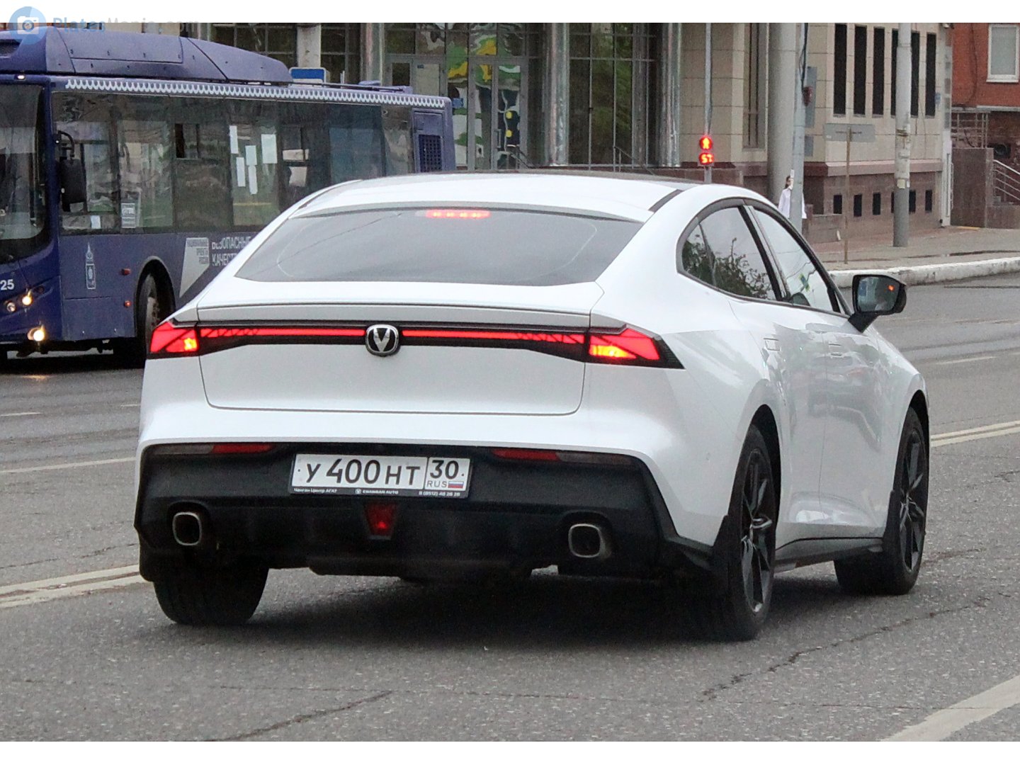 у 400 нт 30, Changan (Chana) UNI-V 