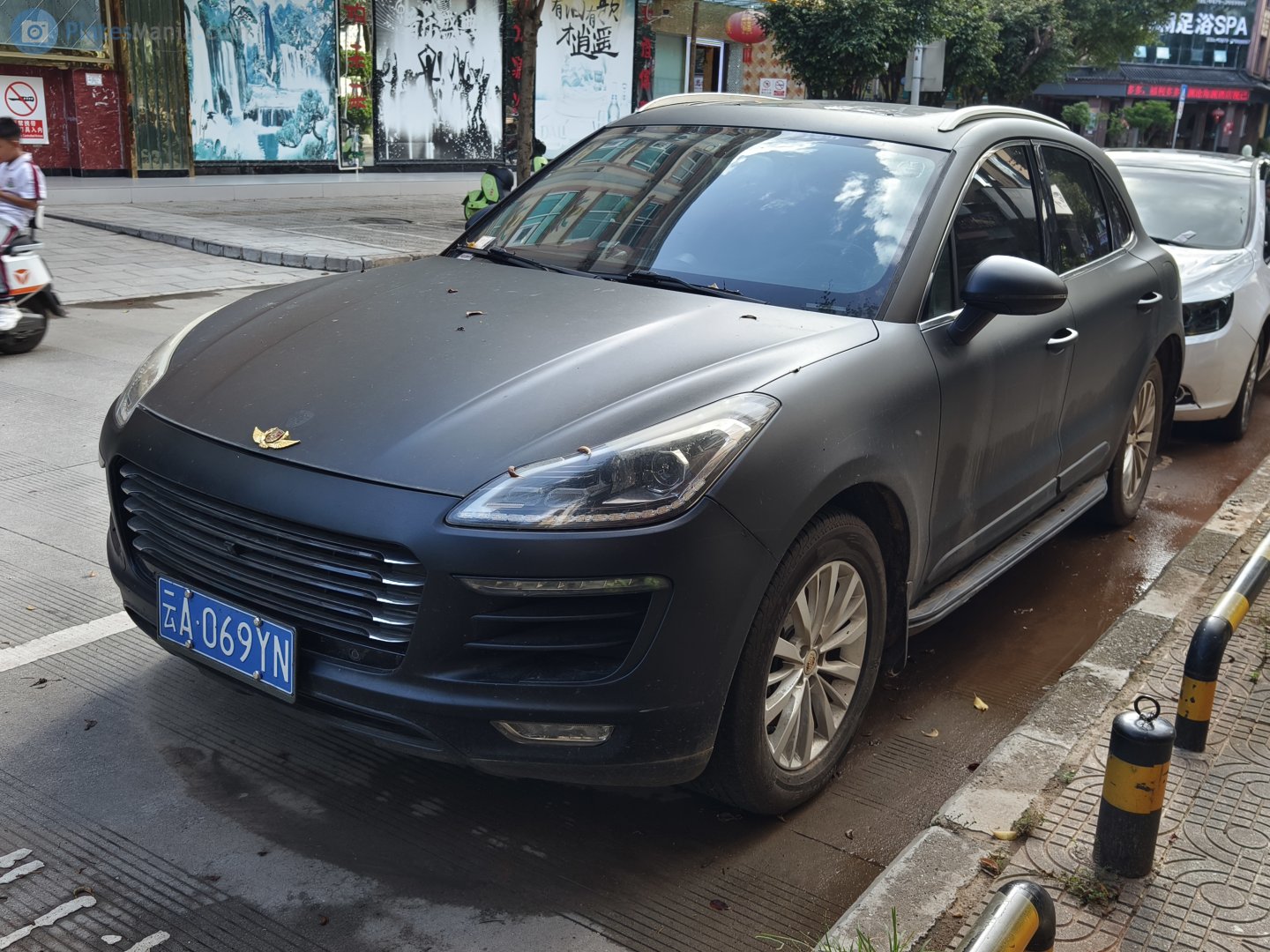 云A·069YN, Zotye SR9 
