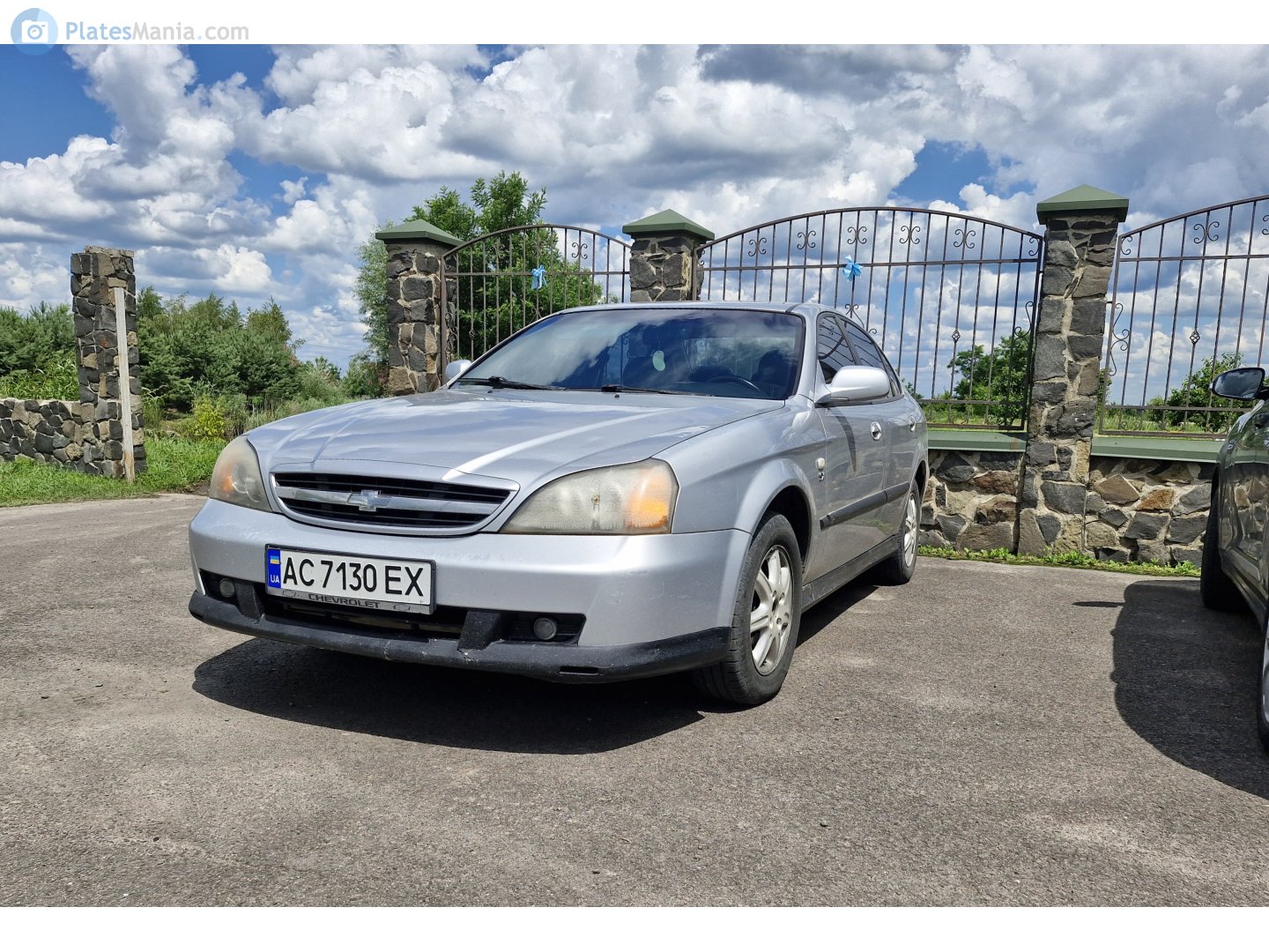 AC 7130 EX, Chevrolet Evanda 1st gen (V200), 2004–2006