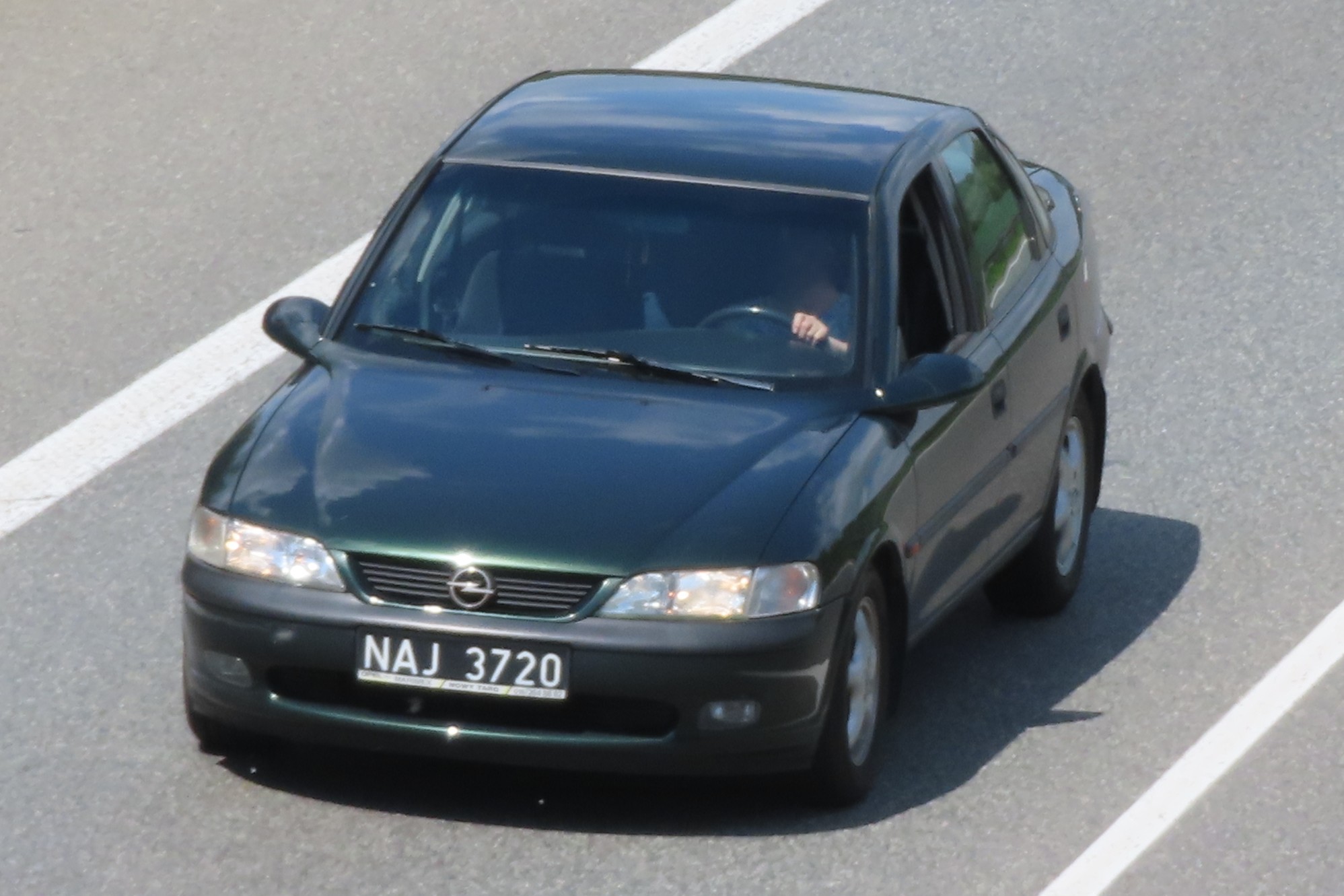 NAJ 3720, Opel Vectra 