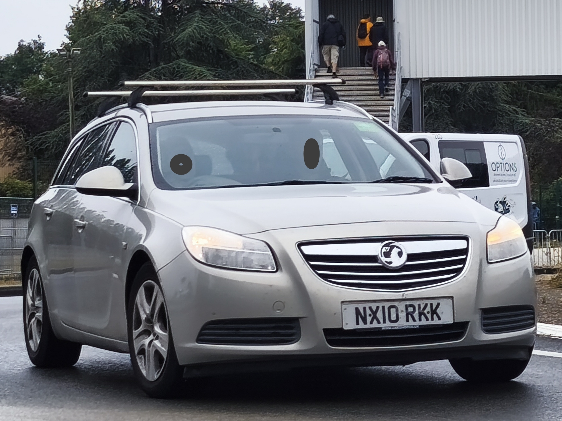 NX10RKK, Vauxhall Insignia 1st gen Sports Tourer (G09), 2008–2013