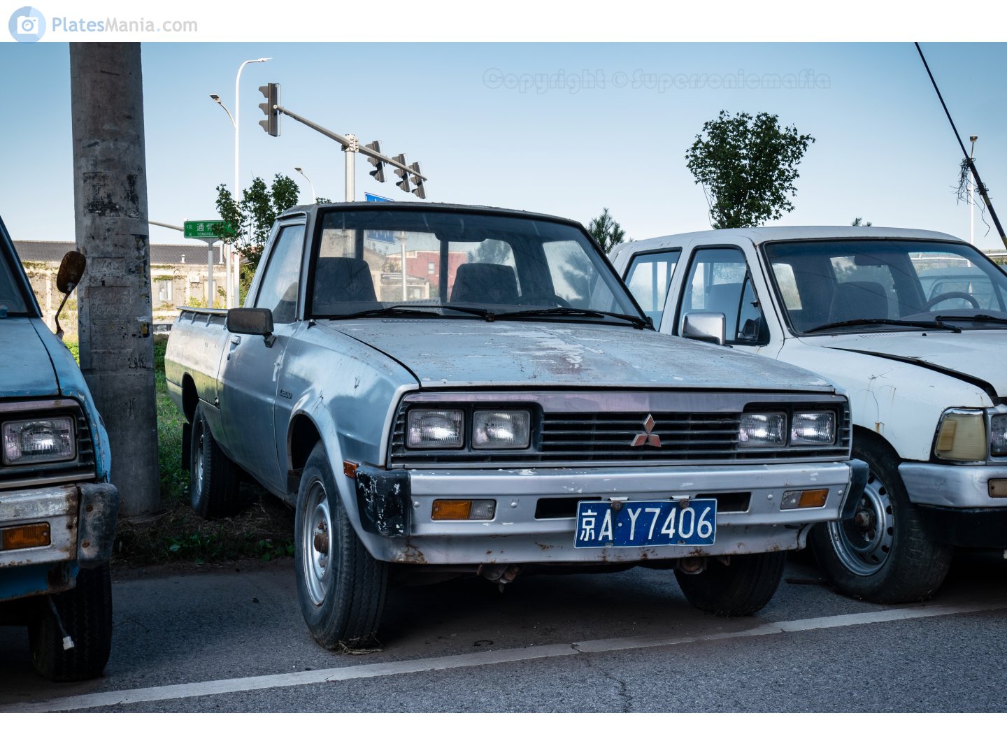 京A·Y7406, Mitsubishi L200 1st gen (L020), 1978–1986