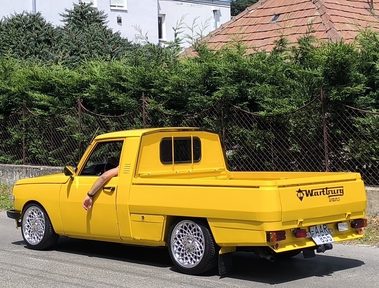 AAR-855, Wartburg 353 W Trans Pickup, facelift, 1985–1988