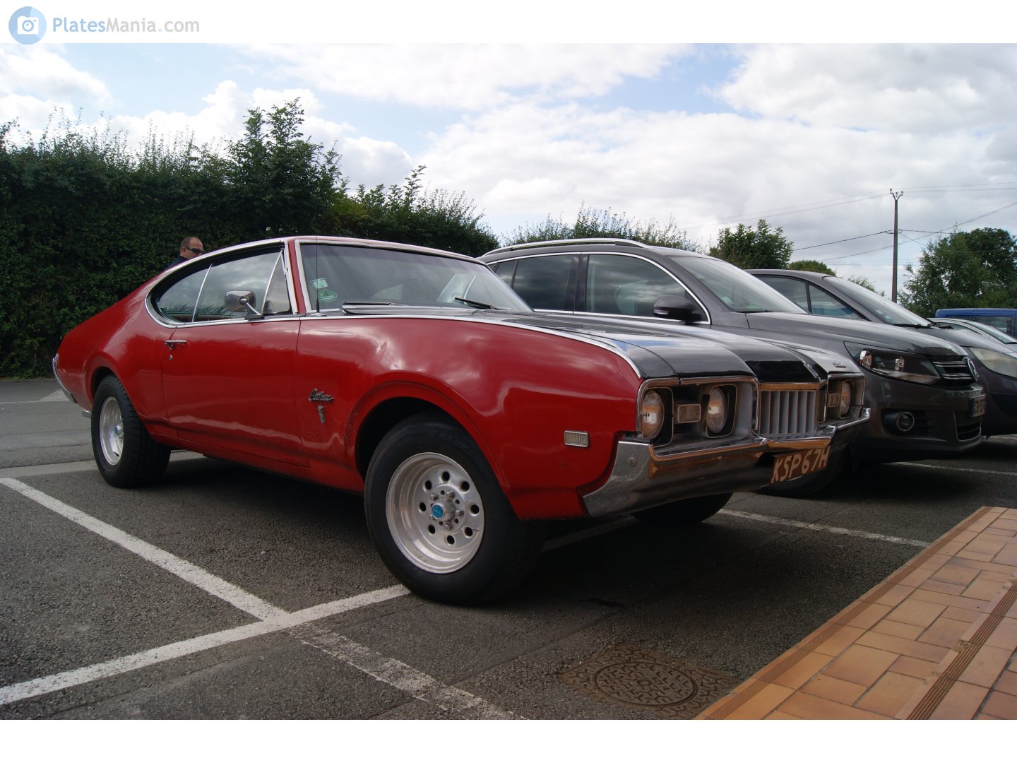 KSP67H, Oldsmobile Cutlass 3rd gen 1968 Sports Coupe (77), 1967–1968