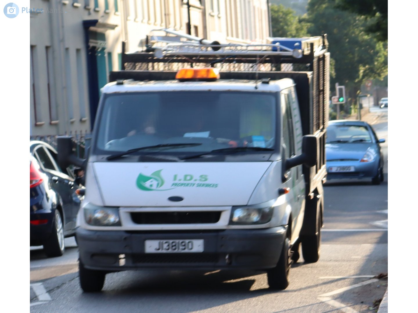 J138190, Ford Transit 3rd gen Double Cab (V184/V185), 2000–2006