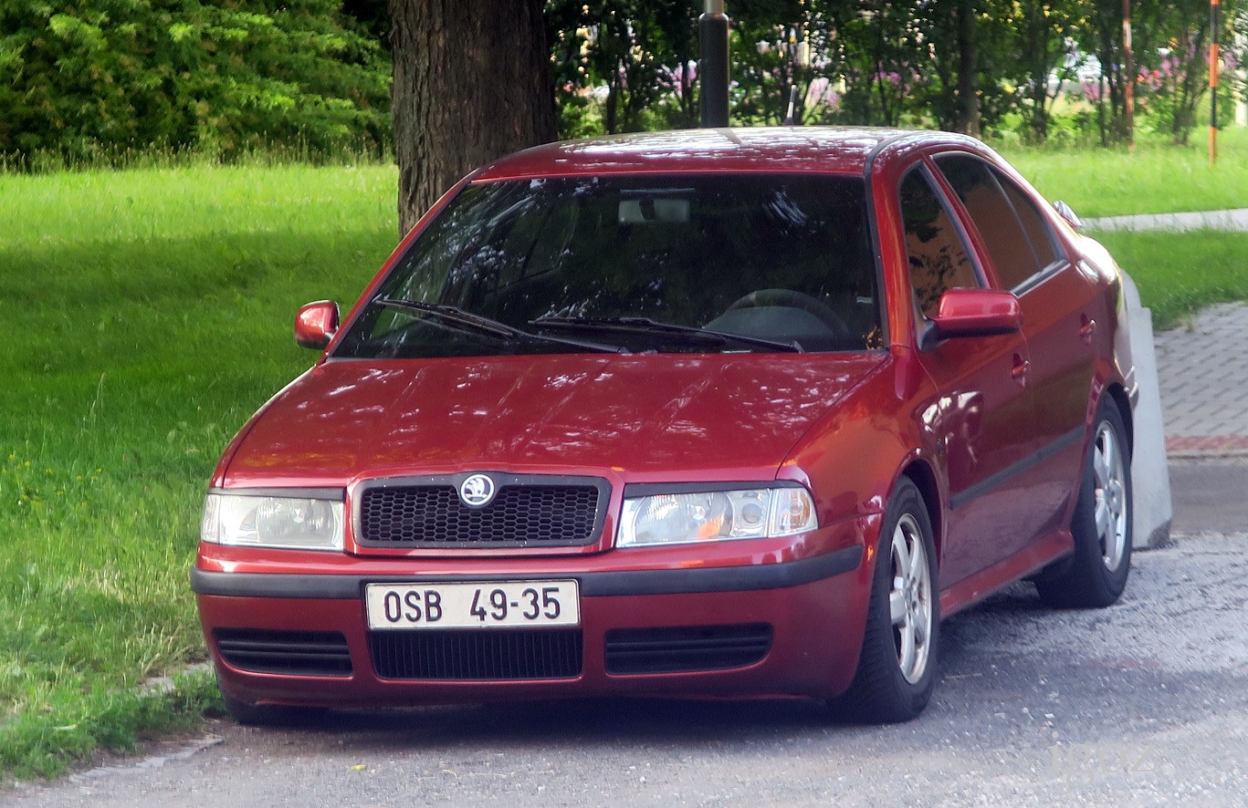 OSB 49-35, Skoda Octavia 1st gen Liftback (A4/1U2), 1996–2010