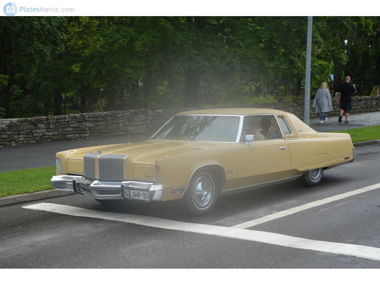 JHP-30, Chrysler New Yorker 9th gen, 1974–1978