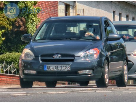 AC AL 1188, Hyundai Verna