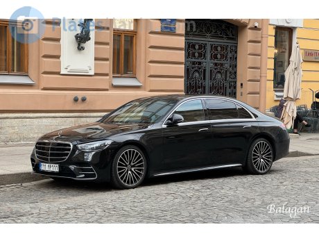 111 YP111, Mercedes-Benz S-Klasse