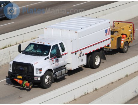 81498-PC, Ford F-750