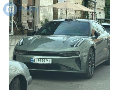 BI 9999 YI, Zeekr 001