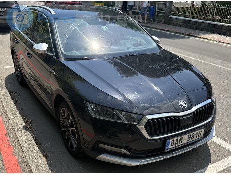 8AM 9816, Skoda Octavia