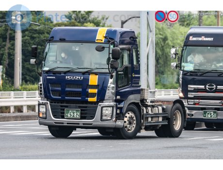 品川 100 か 6982, Isuzu Giga