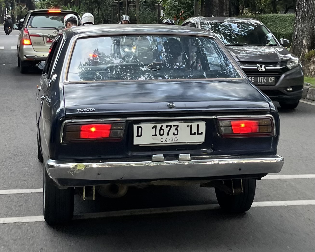D 1673 LL, Toyota Corolla 3rd gen 4-door Sedan (E30-E60), 1974–1979