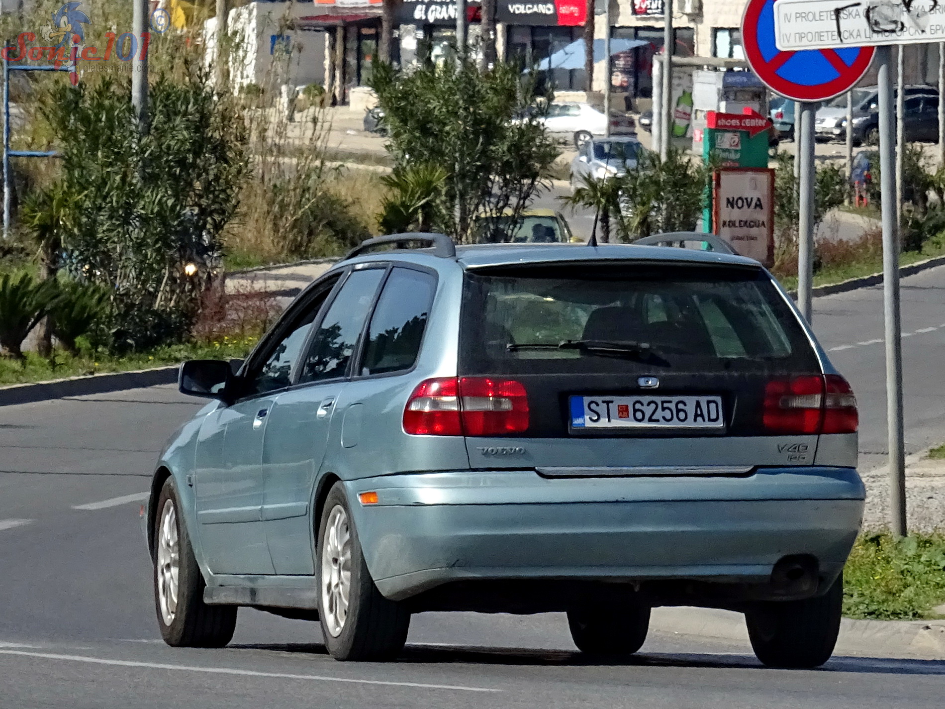 ST 6256 AD, Volvo V40 1st gen (645), 1995–2004