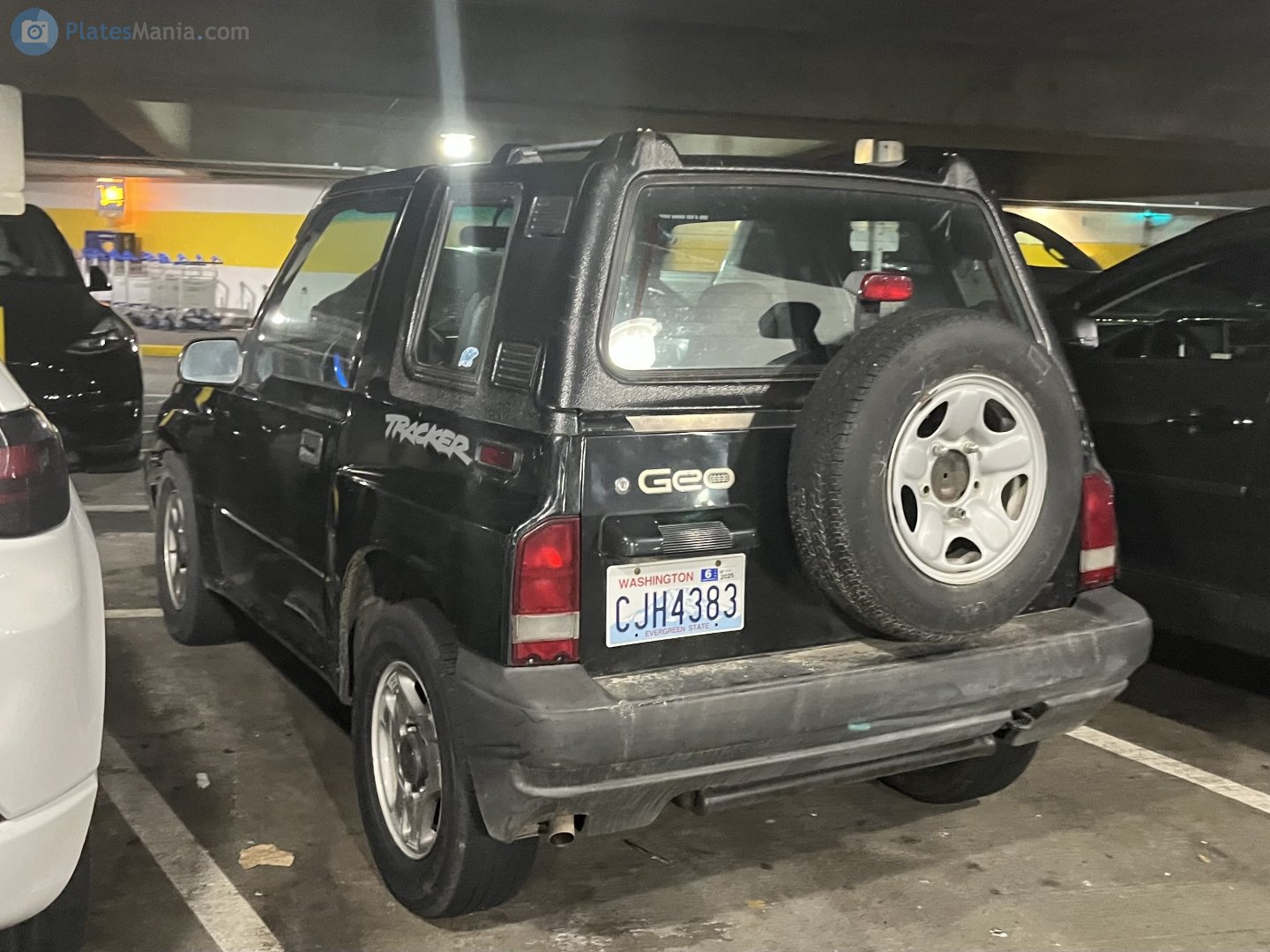 CJH4383, Geo Tracker 1st gen 3-door SUV (ET/TA), 1989–1995
