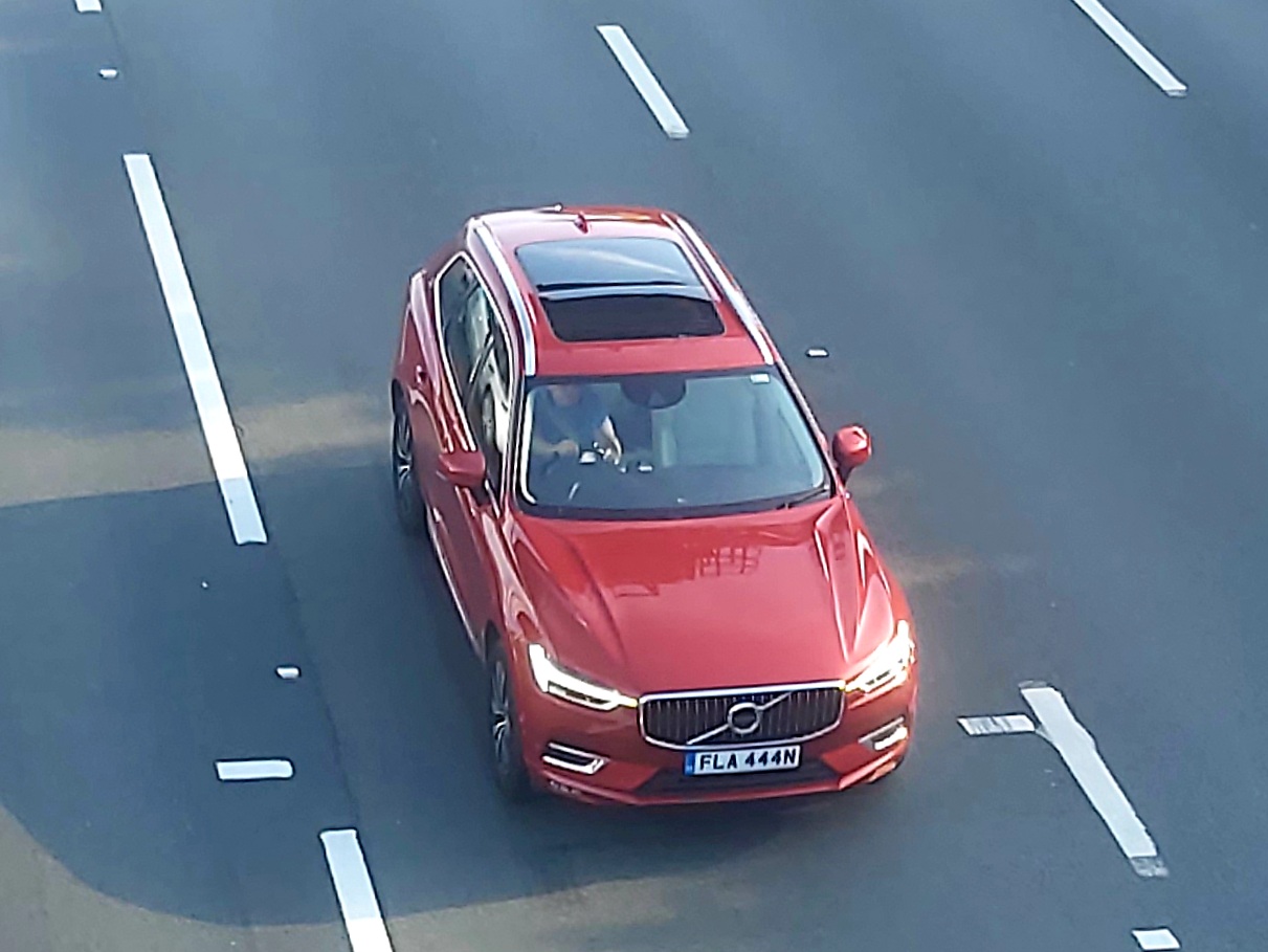 FLA444N, Volvo XC60 2nd gen (246), 2017–2025