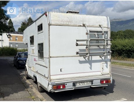 B 4705 UJ, Challenger 100-Series