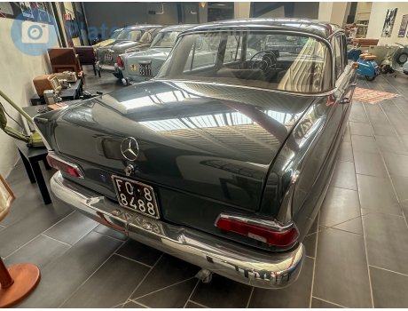 FO 88488, Mercedes-Benz E-Klasse