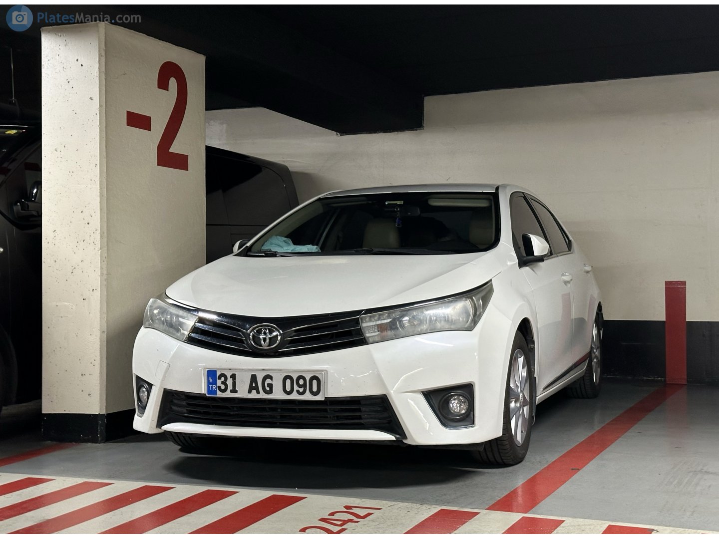 31 AG 090, Toyota Corolla 11th gen (Altis/Quest) Sedan (E170/E180; Global-market), 2013–2020 (–present for ZA-market)