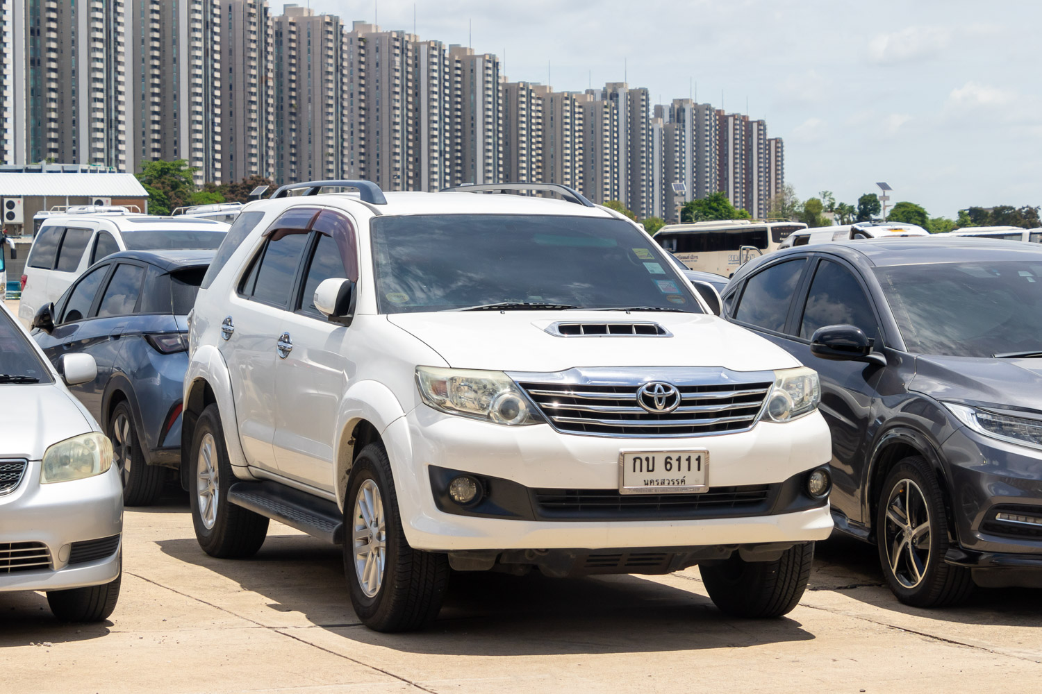 กบ 6111, Toyota Fortuner 1st gen (AN50/60), facelift, 2011–2015