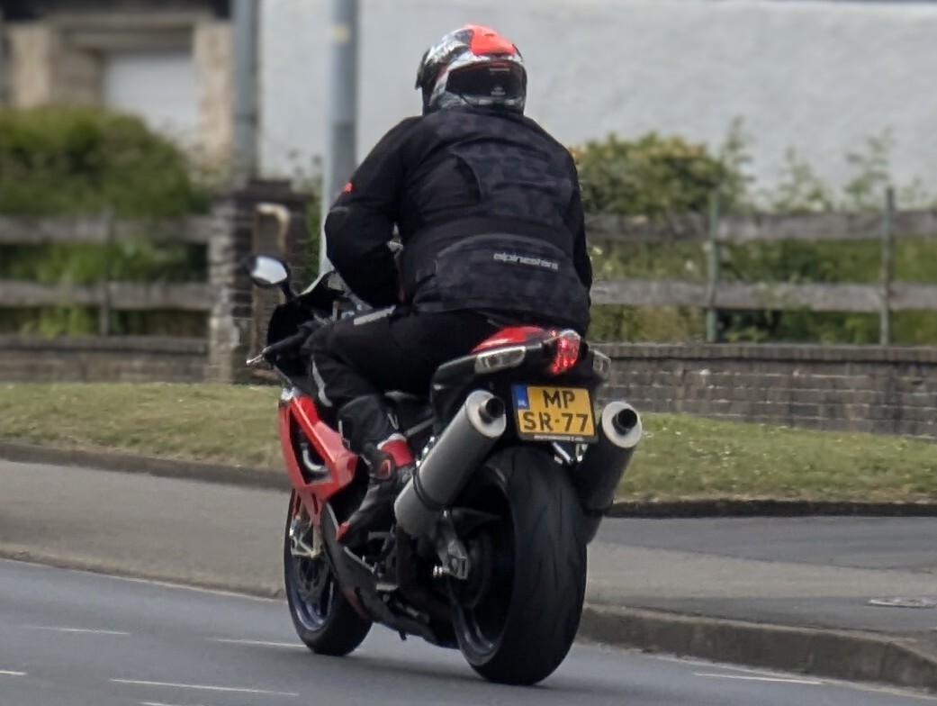 MP-SR-77, Aprilia RSV 2nd gen RSV1000R, 2004–2010