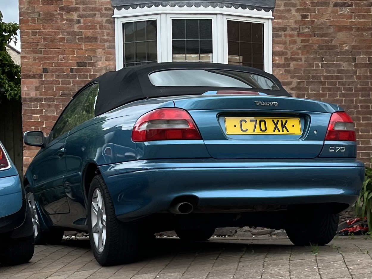 C7OXK, Volvo C70 1st gen Convertible (873), 1997–2005