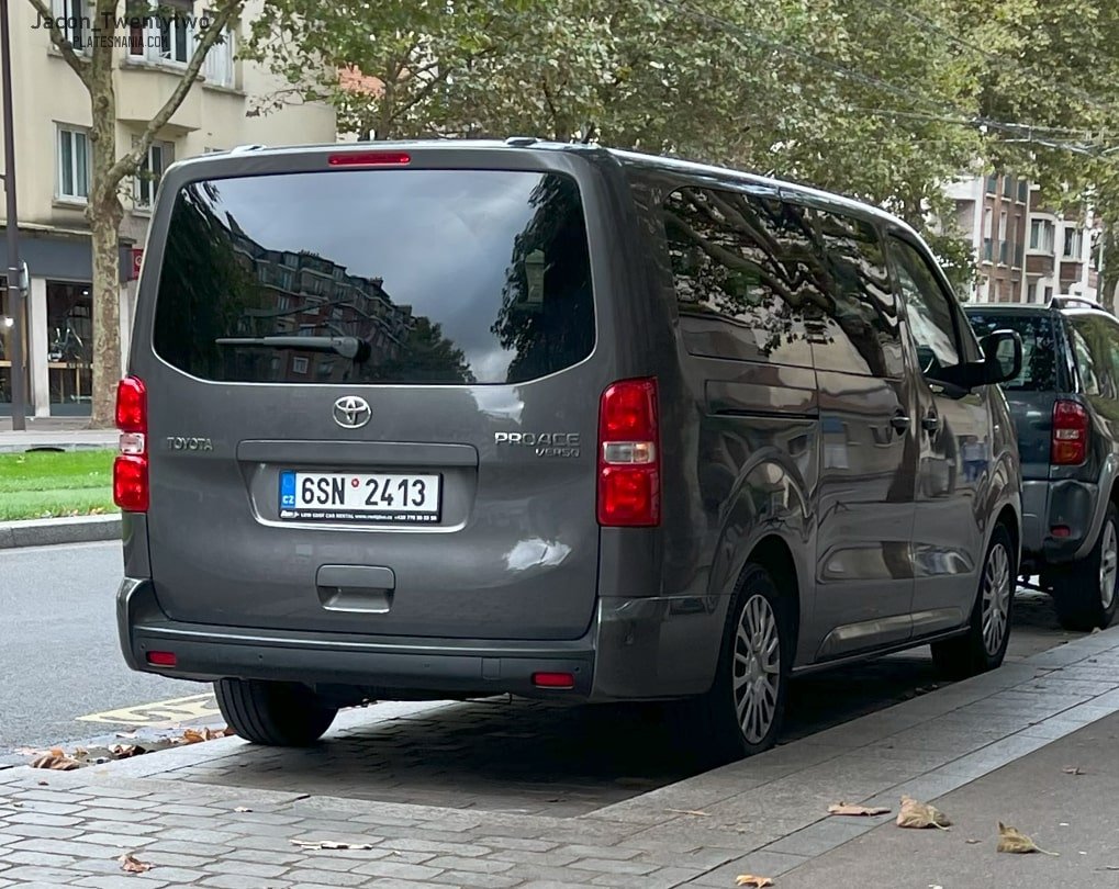 6SN 2413, Toyota ProAce 