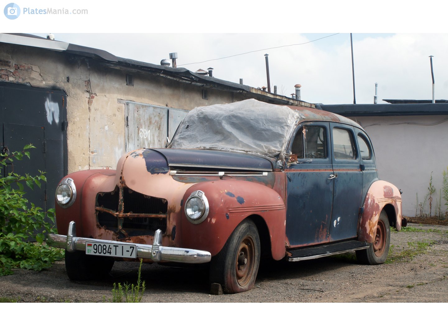 9084 TI-7, Dodge Deluxe 