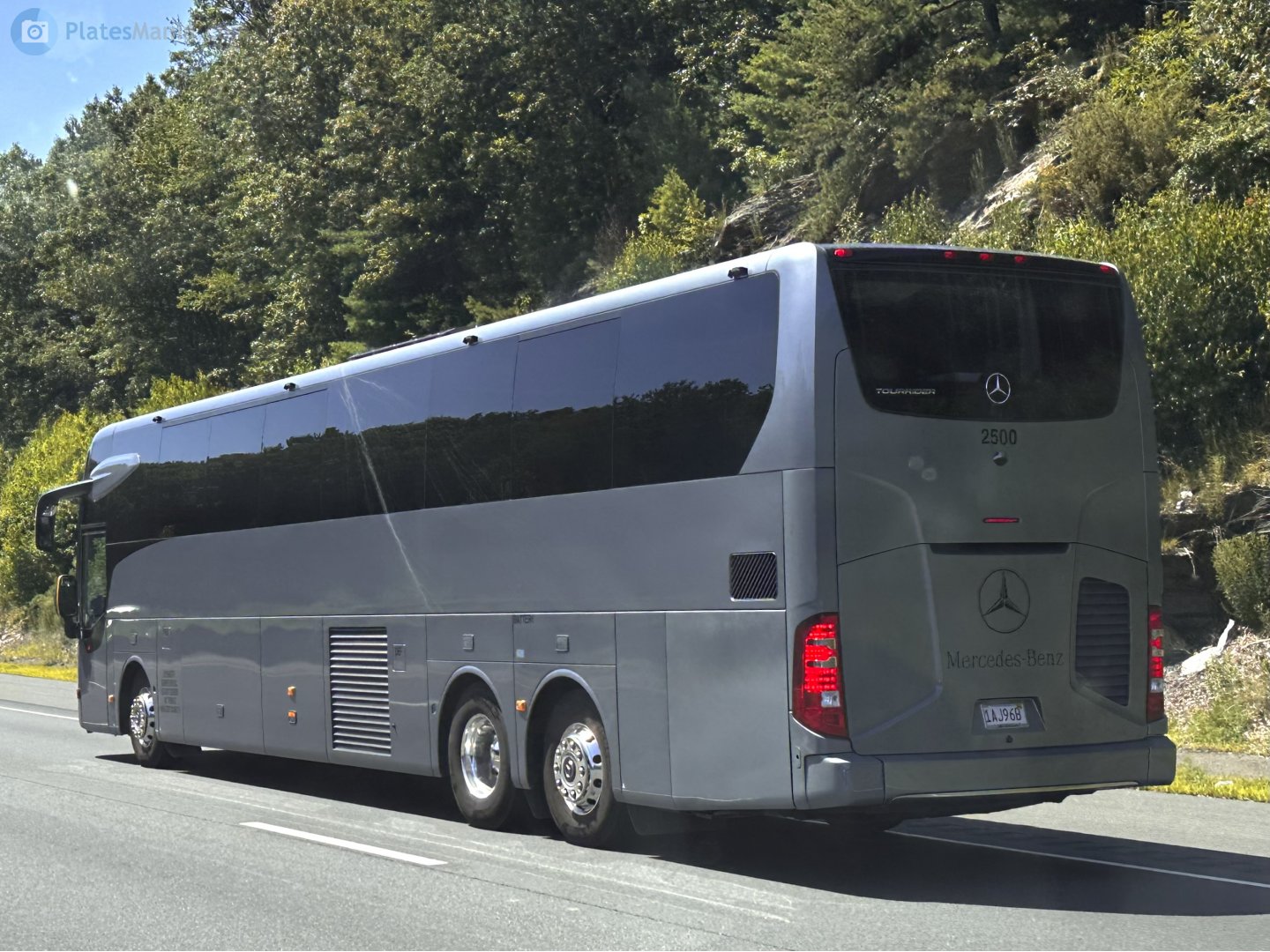 1AJ96B, Mercedes-Benz Tourrider 