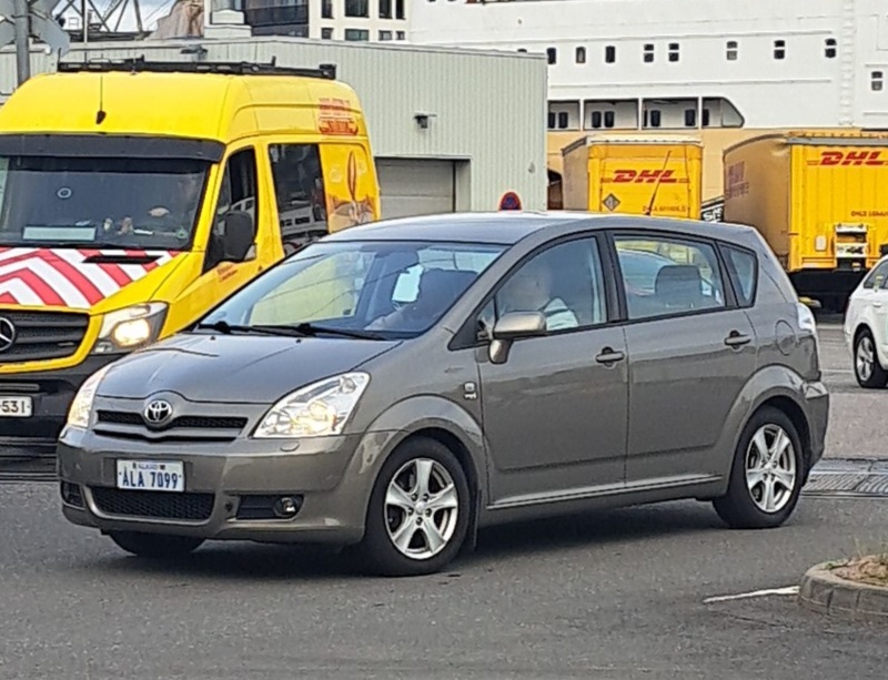ÅLA 7099, Toyota Corolla Verso 2nd gen (AR10), 2004–2009