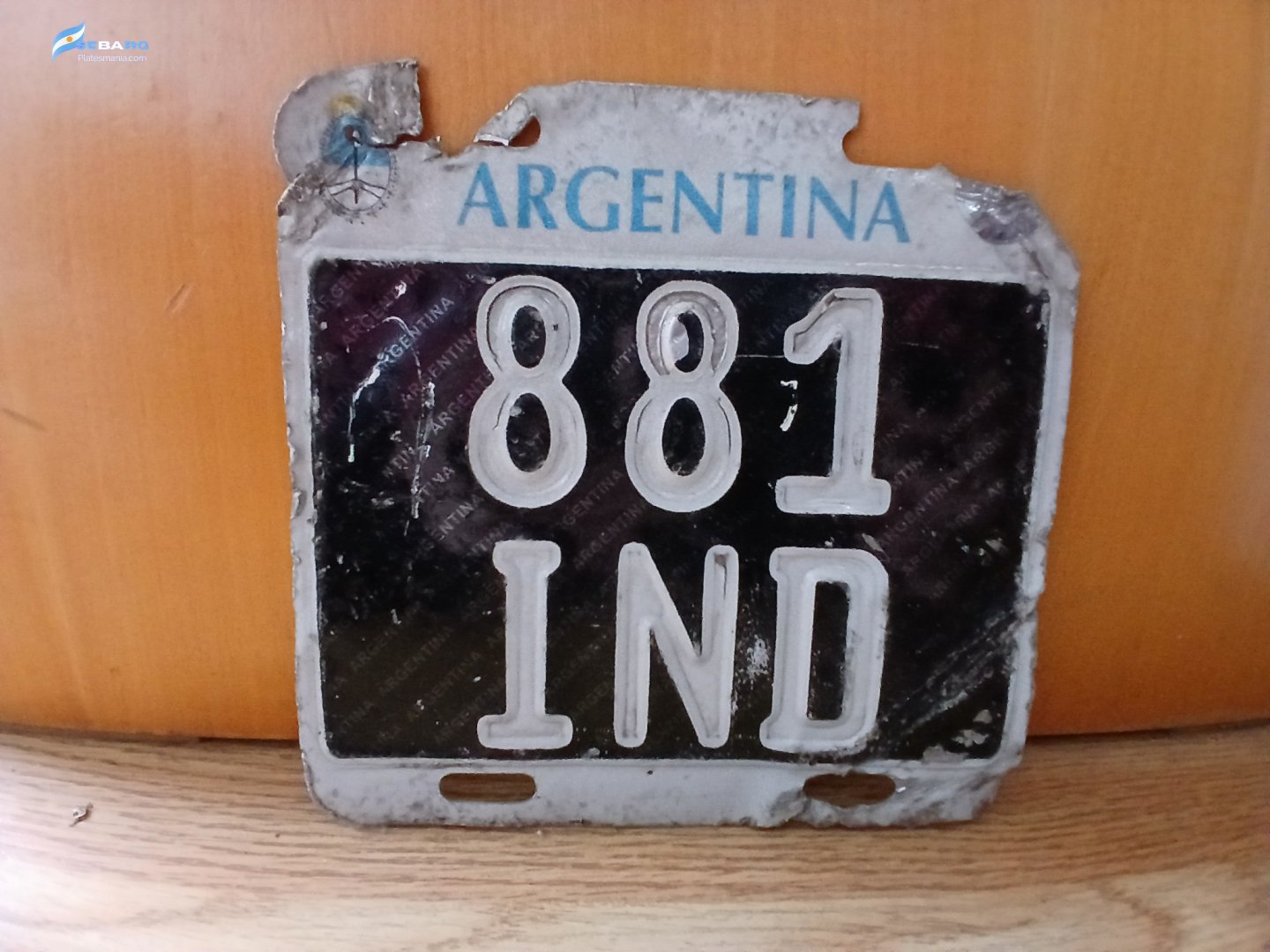 881 IND, License plate without vehicle 