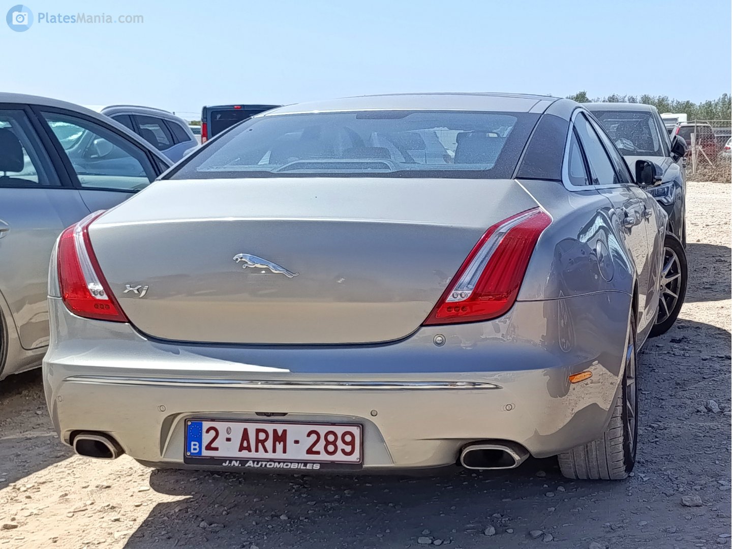 2-ARM-289, Jaguar XJ 6th gen (X351), 2009–2019