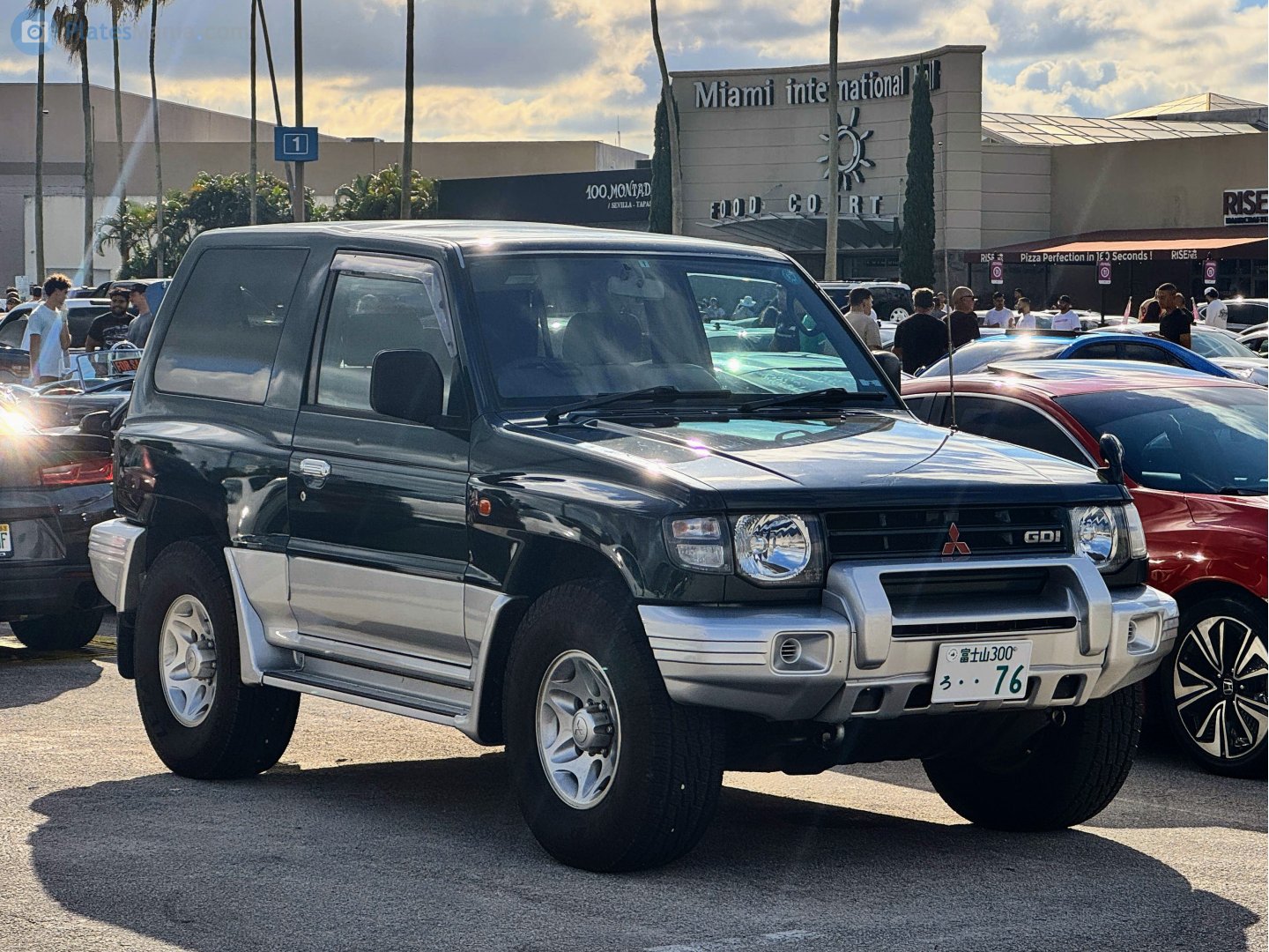 富士山 300 ろ 76, Mitsubishi Pajero 2nd gen 3-door SUV (V20/NH/NJ/NK/NL), 1991–1999