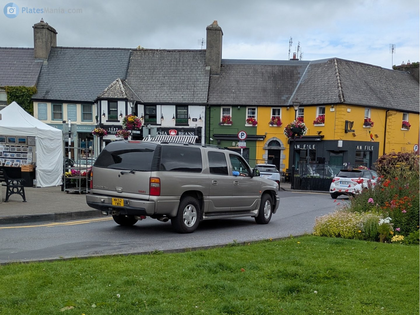 MK52YWN, GMC Yukon 2nd gen (GMT820), 2000­–2006