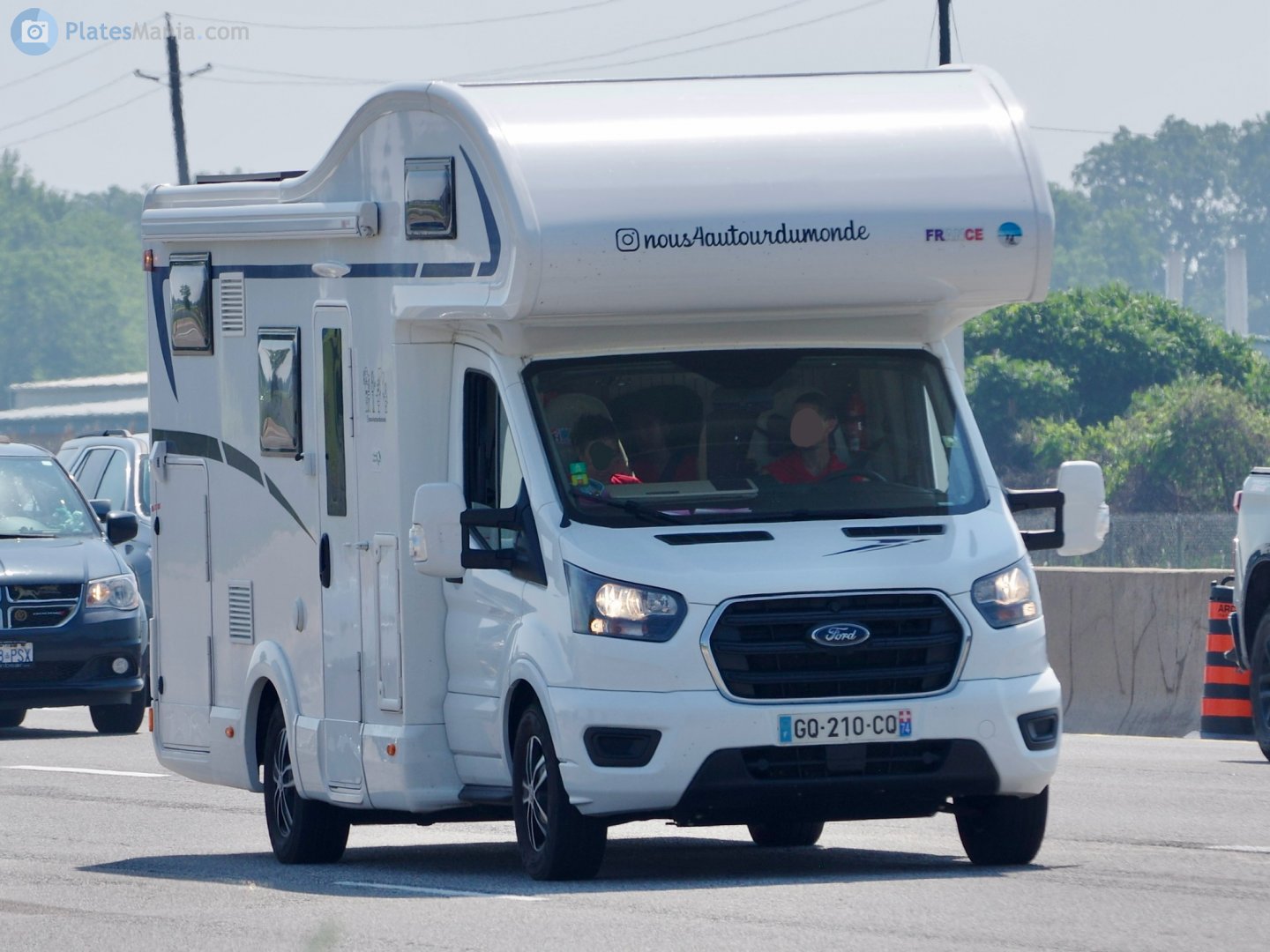 GQ-210-CQ, McLouis Glamys 