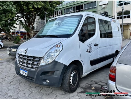 AE 407 XJ, Renault Master