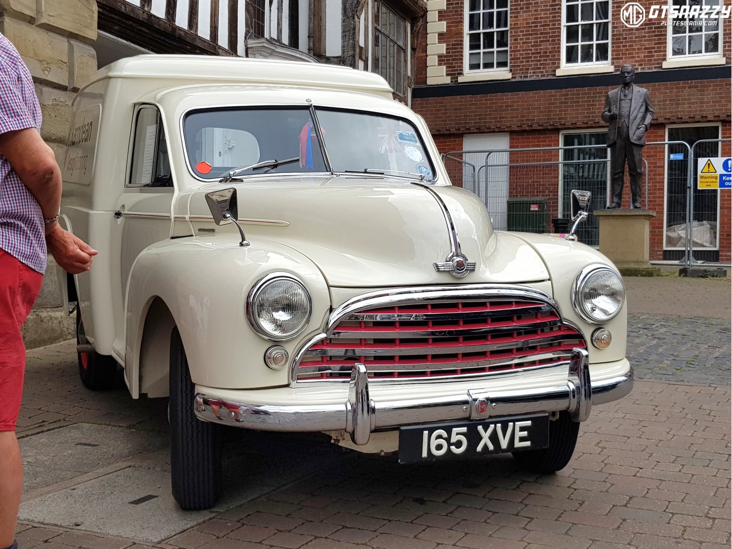 165XVE, Morris Oxford 