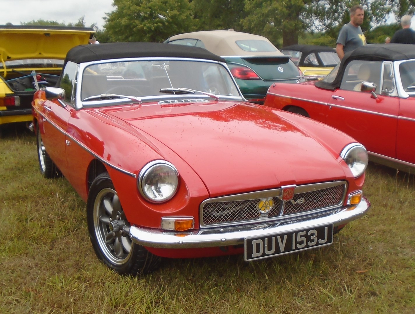 DUV153J, MG B 1st gen Roadster, 1962–1980