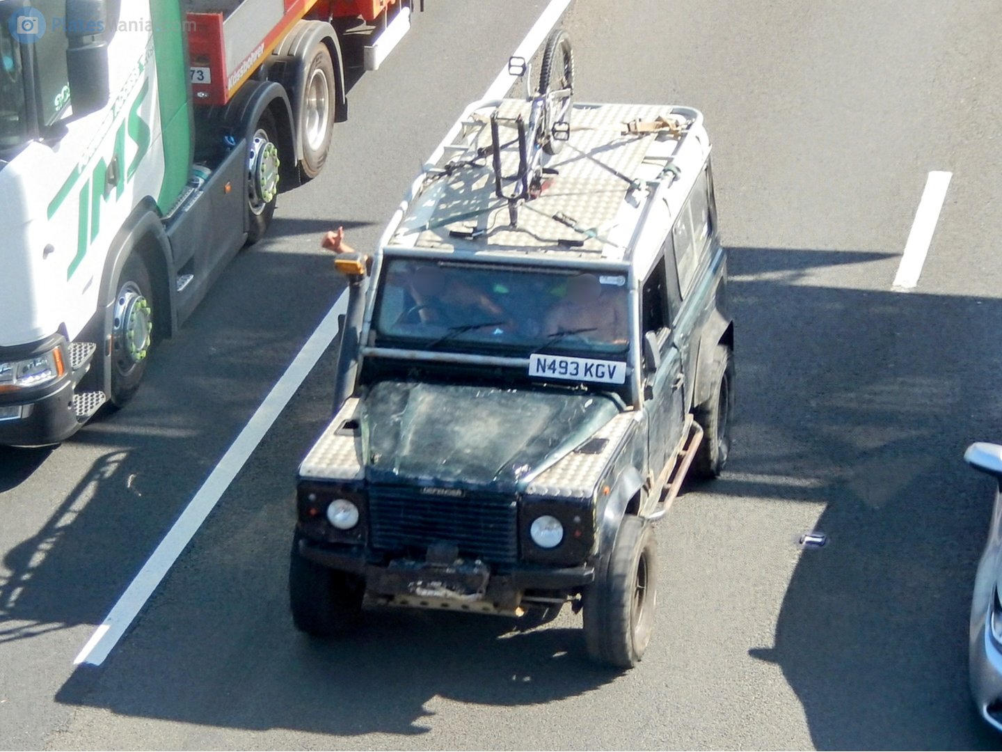 N493KGV, Land Rover Defender 1st gen 90