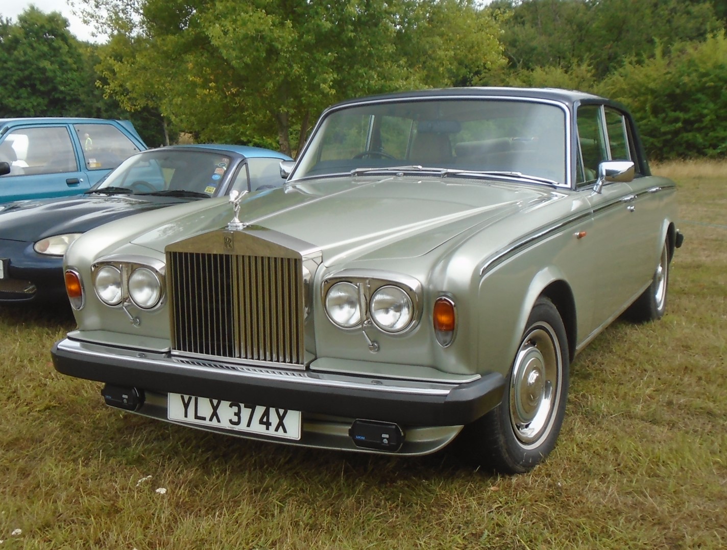 YLX374X, Rolls-Royce Silver Shadow 