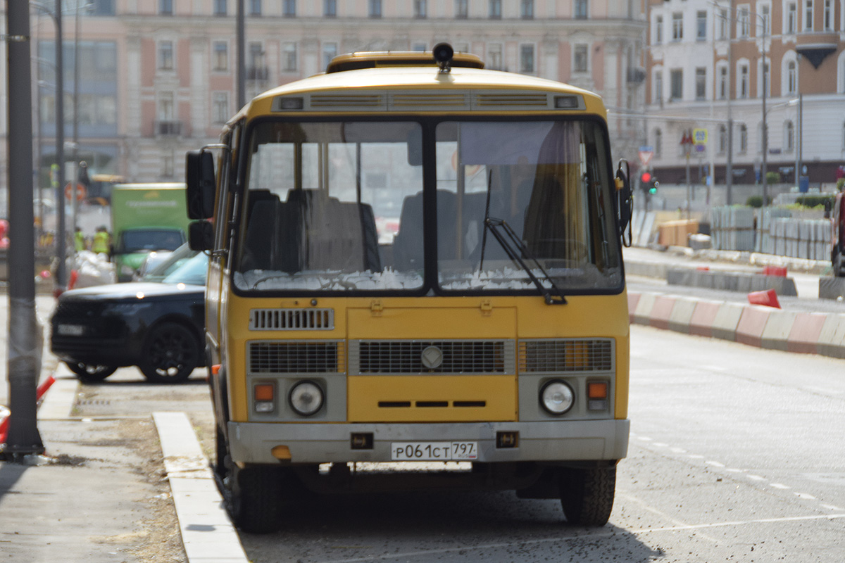 р 061 ст 797, PAZ 4234 4234-70 School, 2007­–2016