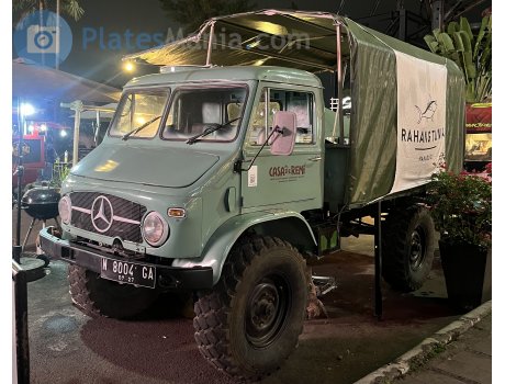 N 8004 GA, Mercedes-Benz Unimog