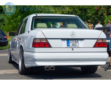 OT AA-302, Mercedes-Benz E-Klasse