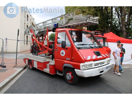 8070 VP 59, Renault B-Gamme (Messenger)