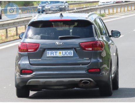 RT U08, Kia Sorento