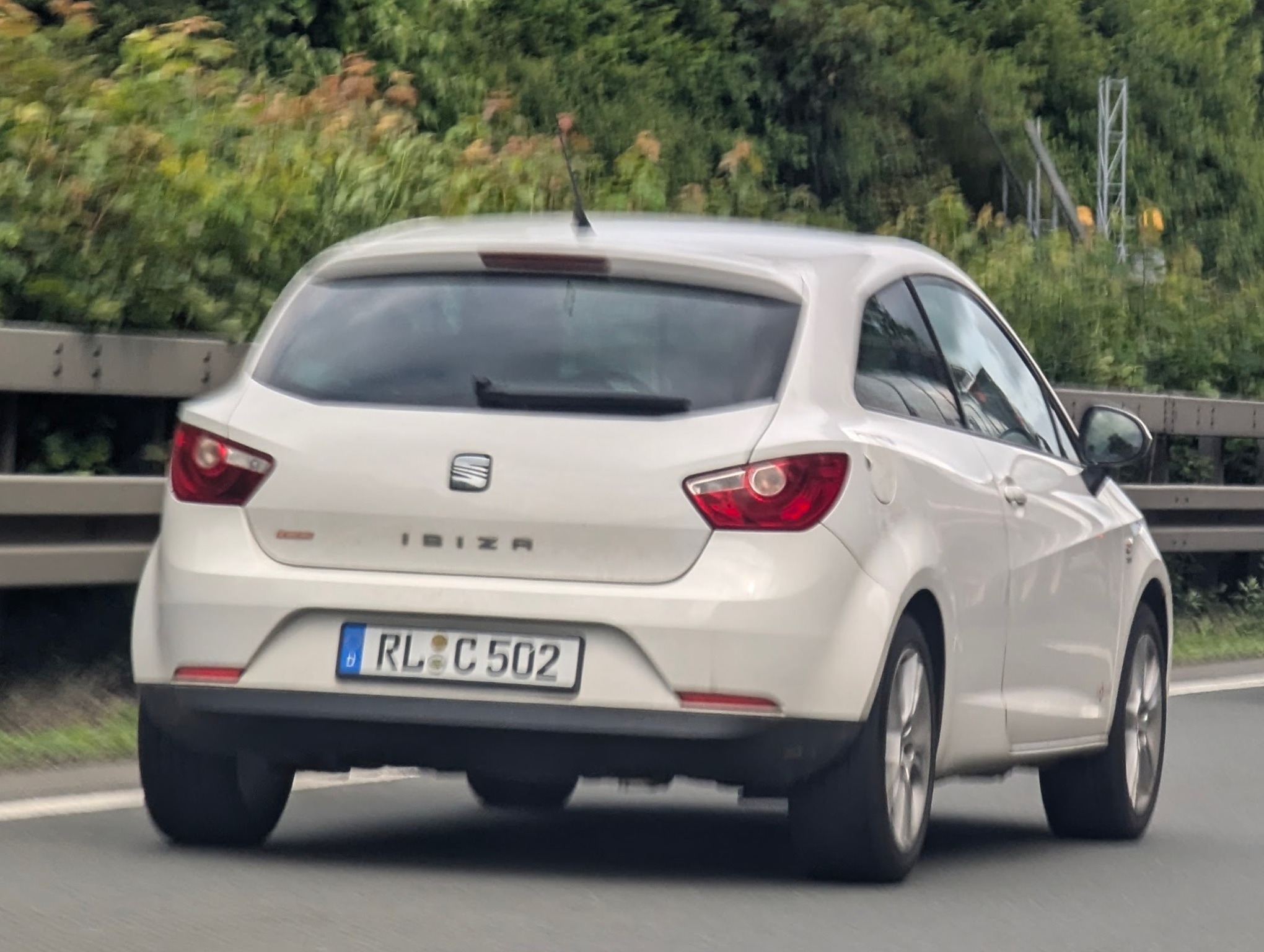 RL C 502, SEAT Ibiza 